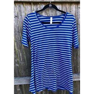 NWOT LuLaRoe Blue & White Striped Shirt
